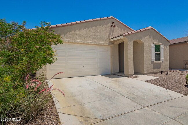 Building Photo - 4123 S 97th Dr
