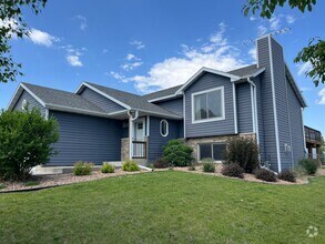 Building Photo - 5918 Shetland Dr NW