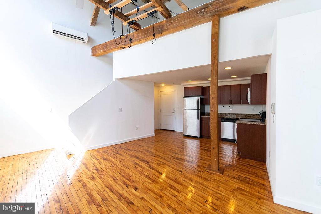 Foto principal - 4 Leverington Ave