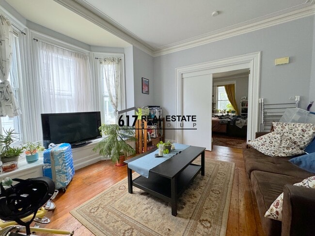 Building Photo - 119 Franklin St