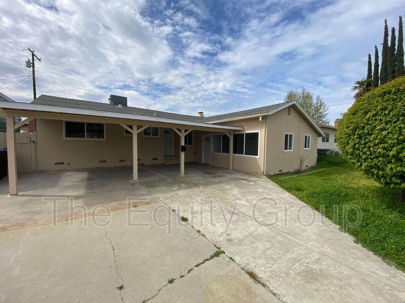 2021 W Houston Ave, Visalia, CA 93291 House Rental in Visalia, CA