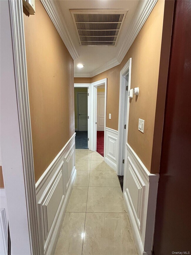 Foto del edificio - 168 Robinwood Ave