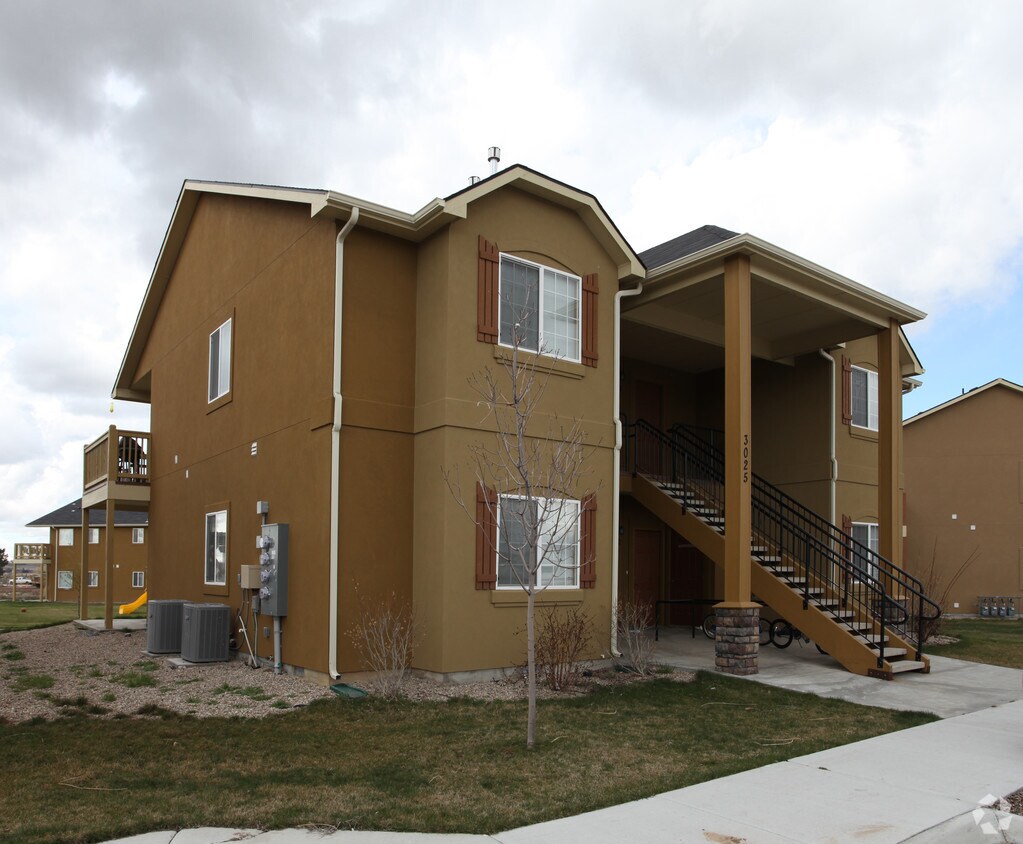 Primary Photo - 3025 W Acarrera Ln