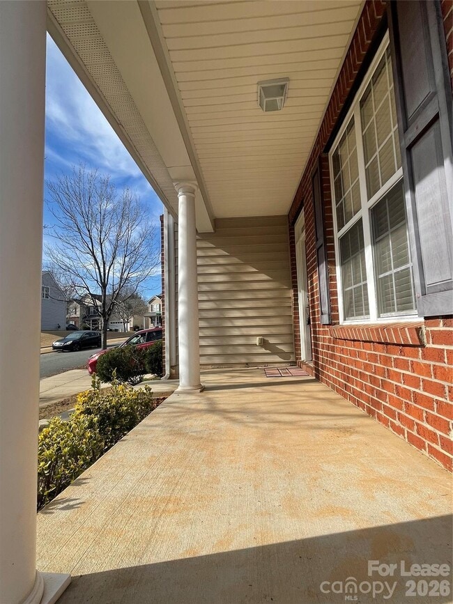 Building Photo - 13722 Delstone Dr