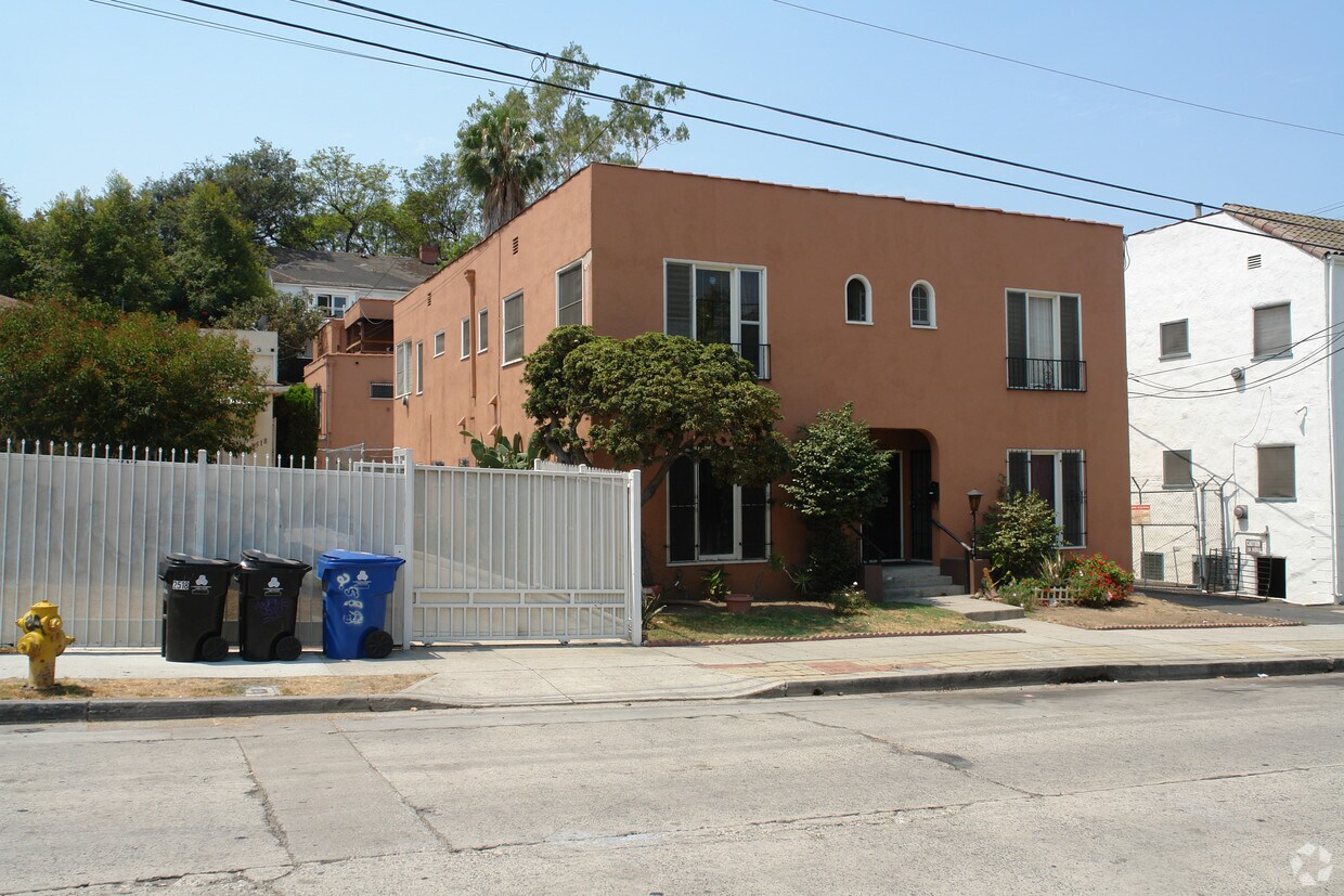 Building Photo - 2520 W 4th St
