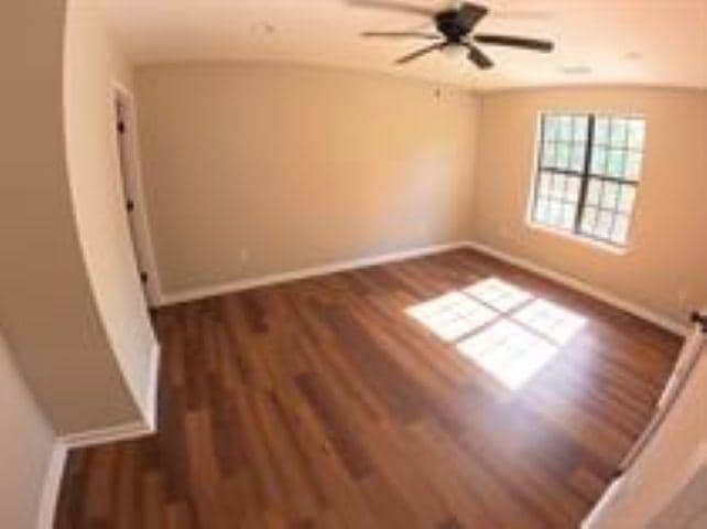 Building Photo - 1009 S Somerville St