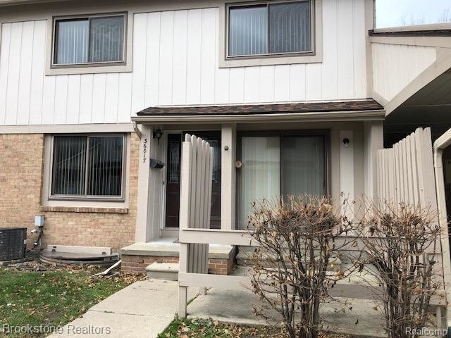 Foto del edificio - 36017 Kettering Ct