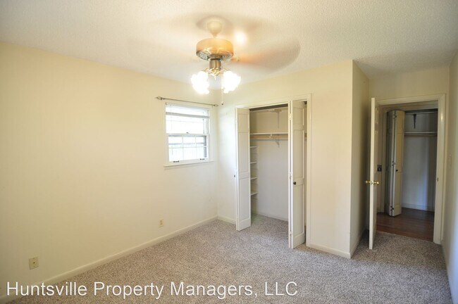 Foto del edificio - 3 br, 2 bath House - 395 Shelton Road