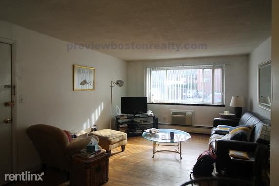 Building Photo - 239 Kelton St