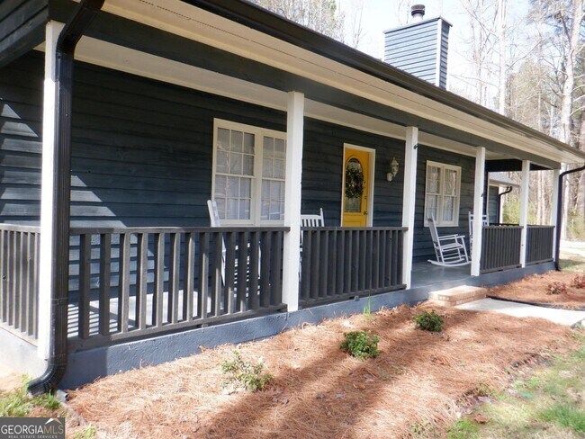 Building Photo - 6615 Jones Rd