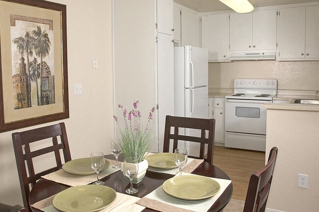 Building Photo - Belmont Apartment Homes