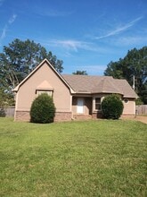 Building Photo - 6522 Pine Cone Cove