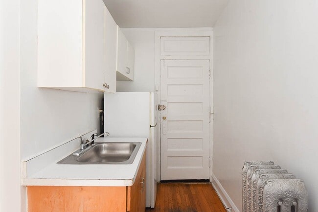 Foto del edificio - 3312 W Schubert Ave