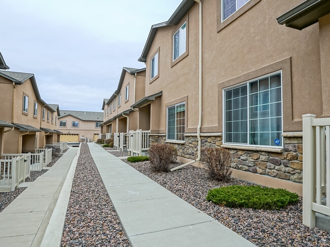 Building Photo - 4792 Kerry Lynn View
