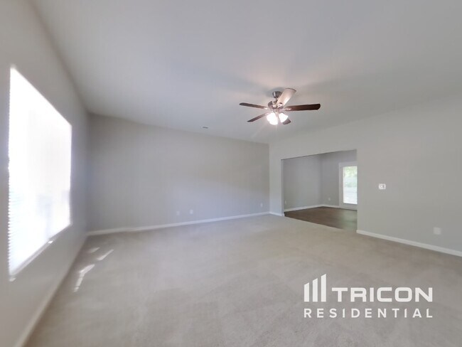 Foto del edificio - 2214 Turtle Point Road Charlotte NC