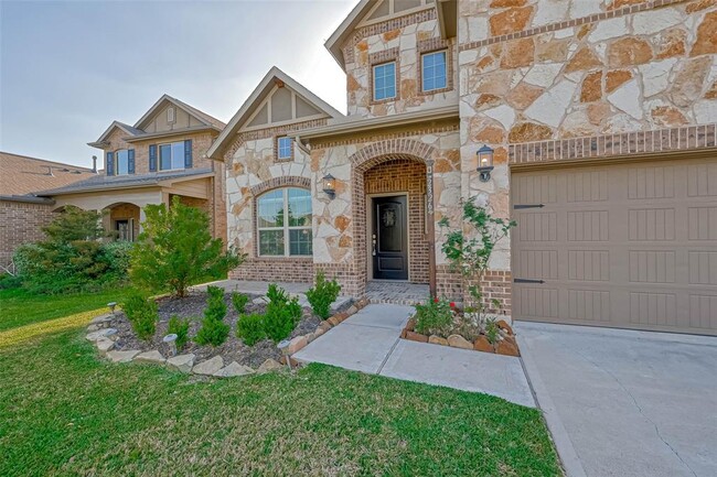 Foto del edificio - 2326 Dovetail Park Ln