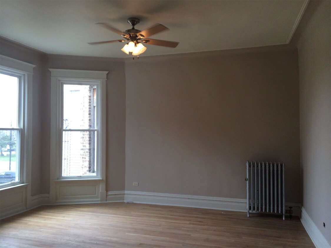Primary Photo - 3351 W Adams St