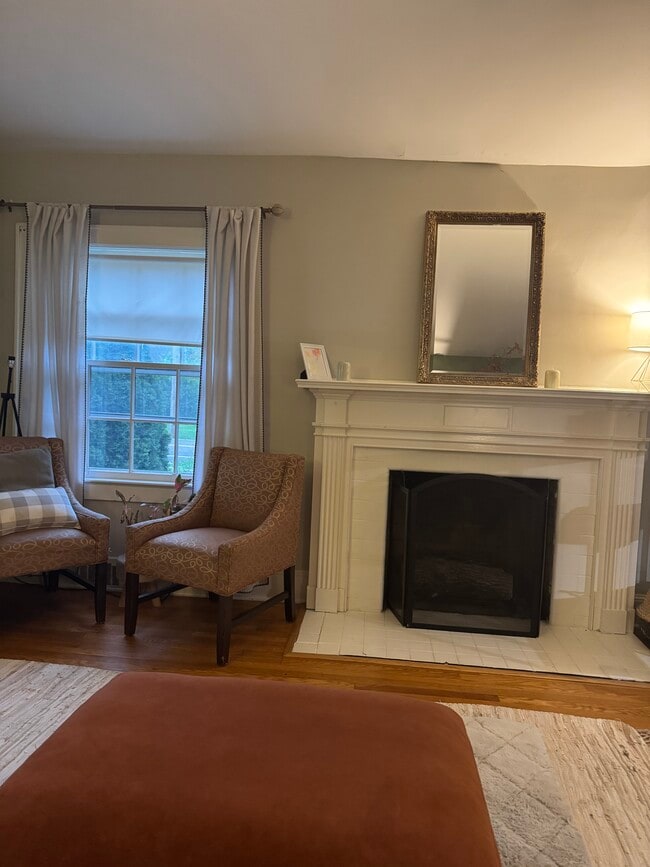 Foto del edificio - 3017 Fairmont Blvd