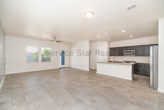 Foto del edificio - 348 W Mammoth Cave Dr