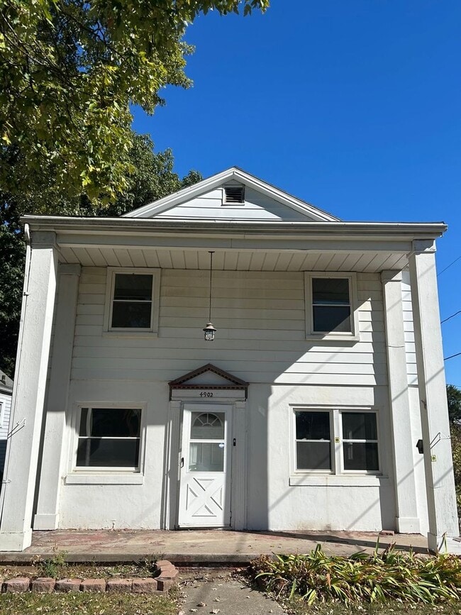 Building Photo - 4902 Burnham Ave