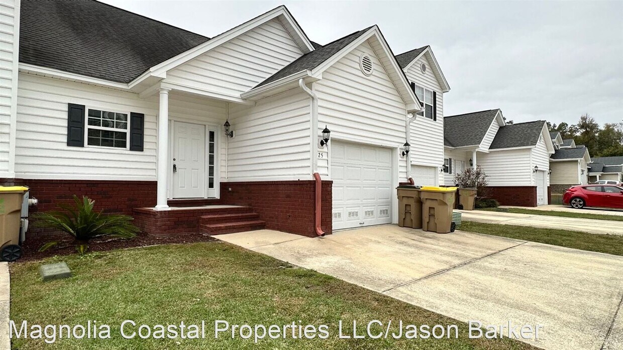 25 Cypress Ln, Richmond Hill, GA 31324 House Rental in Richmond Hill