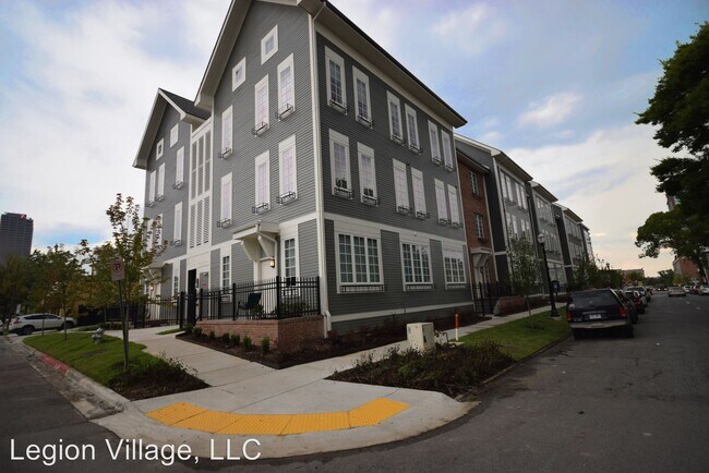 Building Photo - 516 Rock St