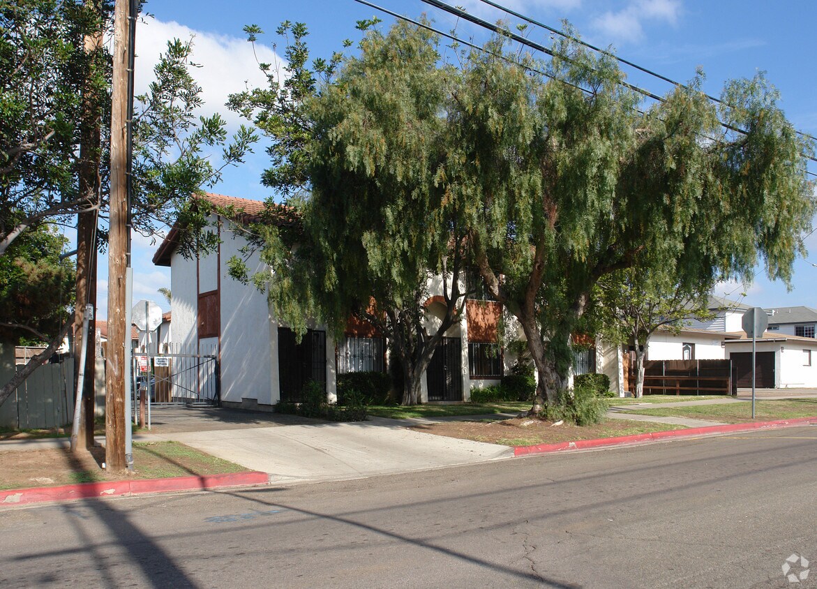 Building Photo - 545 G St