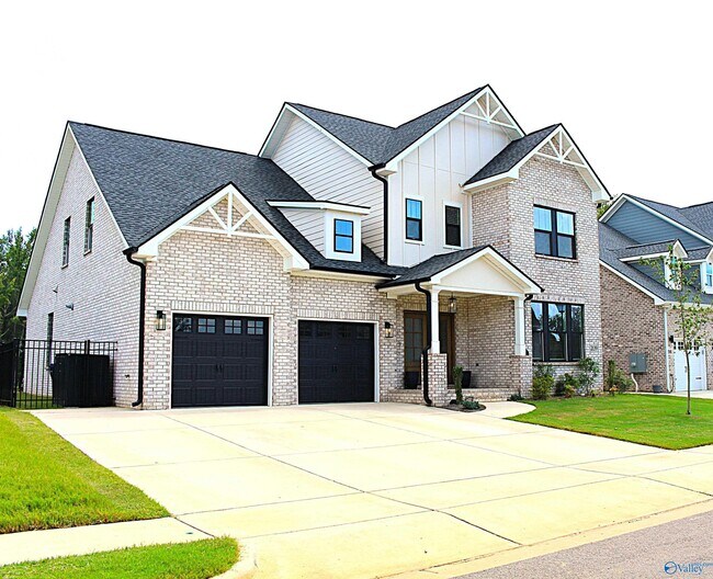 Building Photo - 2139 Bloomfell Bnd SW