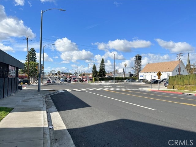 Building Photo - 925 Centinela Ave
