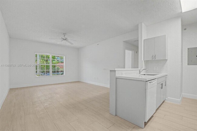 Foto del edificio - 7000 SW 80th St