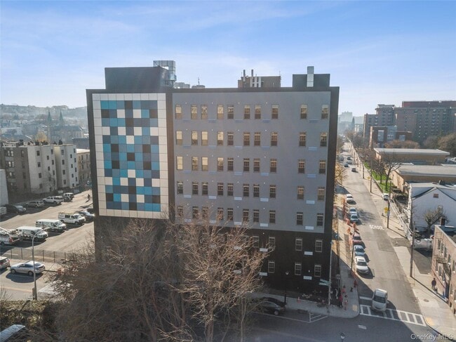 Foto del edificio - 70 Ashburton Ave