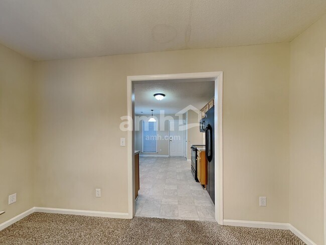 Foto del edificio - 5419 Bradburn Dr