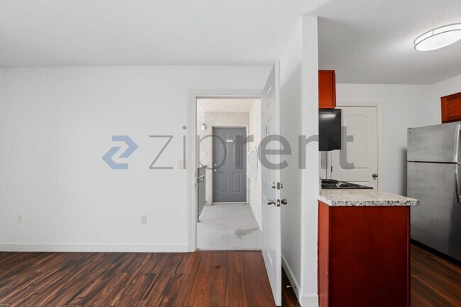 Foto del edificio - Unit B206