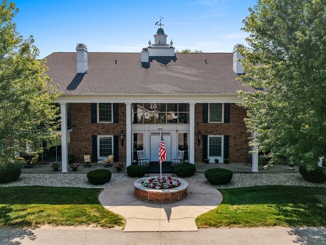 Building Photo - Old Orchard Luxury Apartment Homes