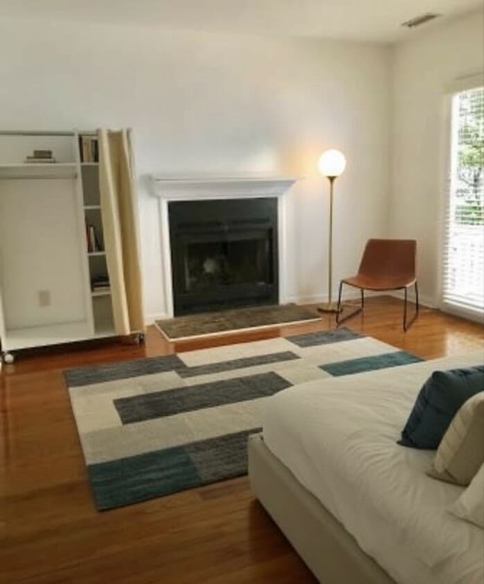 Foto principal - 615 Morehead Ave