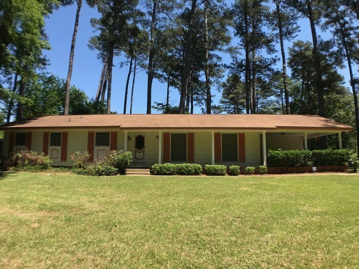 Chef's Dream Kitchen! House Rental in Jackson, MS
