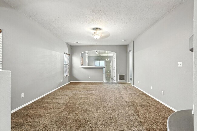 Building Photo - Move-In Ready 3 Bed / 2 Bath Home for Rent...