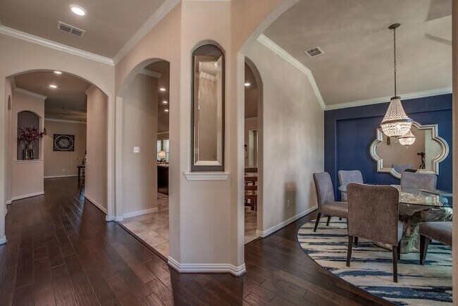 Building Photo - 5209 Texana Dr