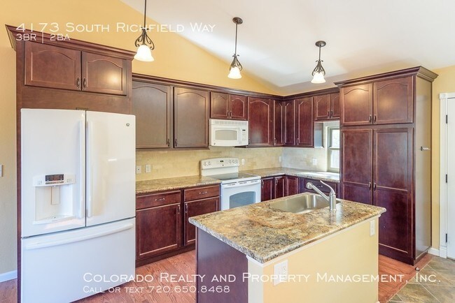 Foto del edificio - 4173 S Richfield Way