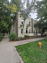 Building Photo - 3127 W 28th Ave