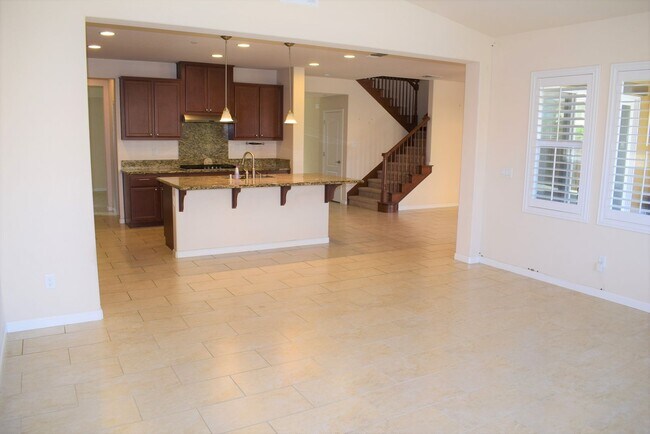 Foto del edificio - 4 Bed/3.5 Bath Home in Elk Grove! -  Resident Benefit Package Property