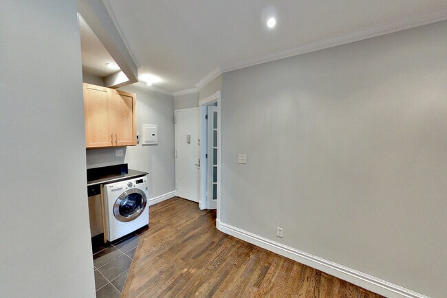 Foto del edificio - 416 E 13th St