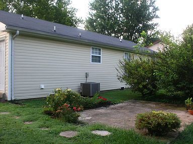 Foto del edificio - Cute home convenient to I-24/Exit 8