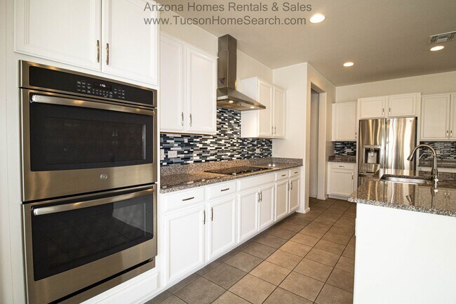 Building Photo - Arizona Homes Rentals and Sales