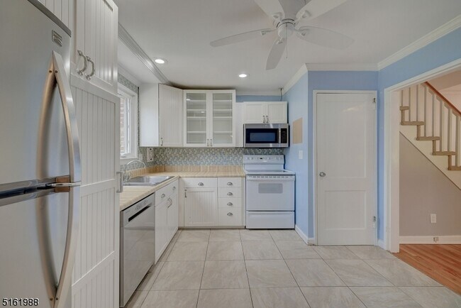 Foto del edificio - 41A Troy Dr