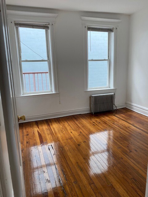 2nd bedroom - 132 17th St