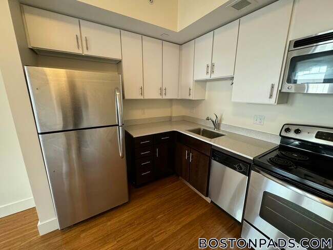 Foto del edificio - 8 Winter Pl