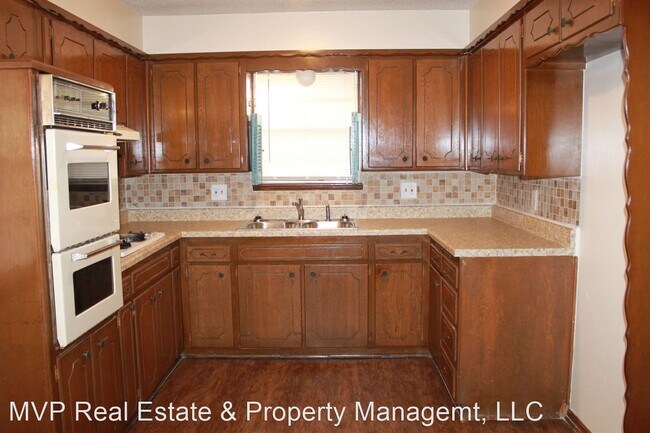 Building Photo - 3 br, 1.5 bath House - 4308 Bonaparte Blvd