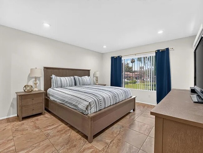 Master bedroom - 40997 Sea Island Ln