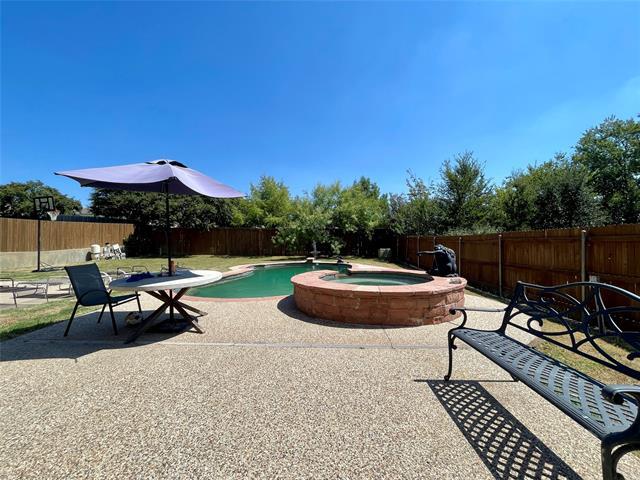 Foto del edificio - 8117 Sunscape Ln S